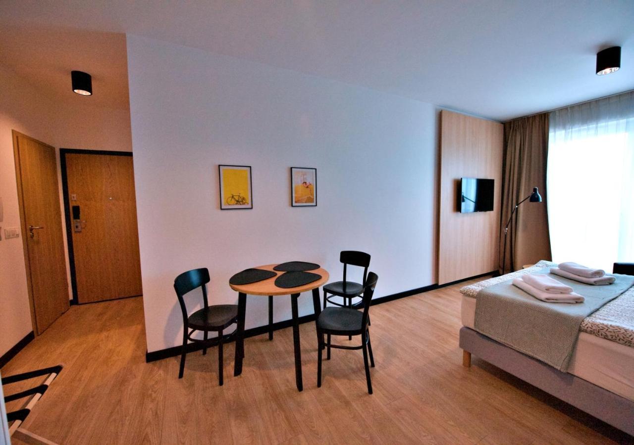 Bk Aparthotel Praga - National Stadium - Comfortable Apartment For 4 People Warszawa Zewnętrze zdjęcie